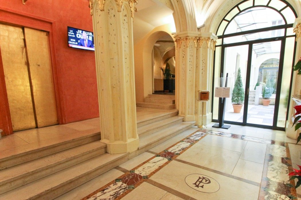 Una Hotels Empire Roma Esterno foto